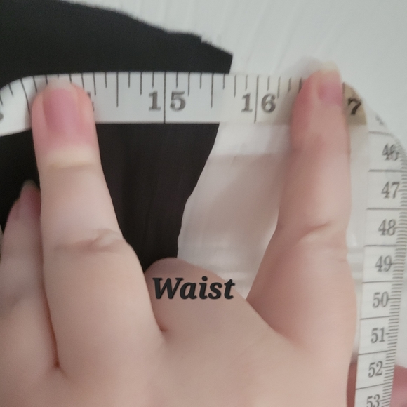 Asymmetrical Skirt - Picture 5 of 8